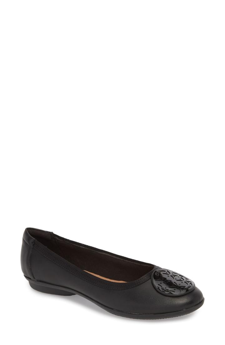 Women's Clarks Gracelin Lola Flat .5 M - Black