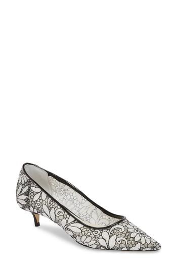Women's Butter Blair Lace Kitten Heel Pump M - White
