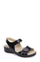 Women's Napa Flex Dash Sandal .5-6us / 36eu M - Blue