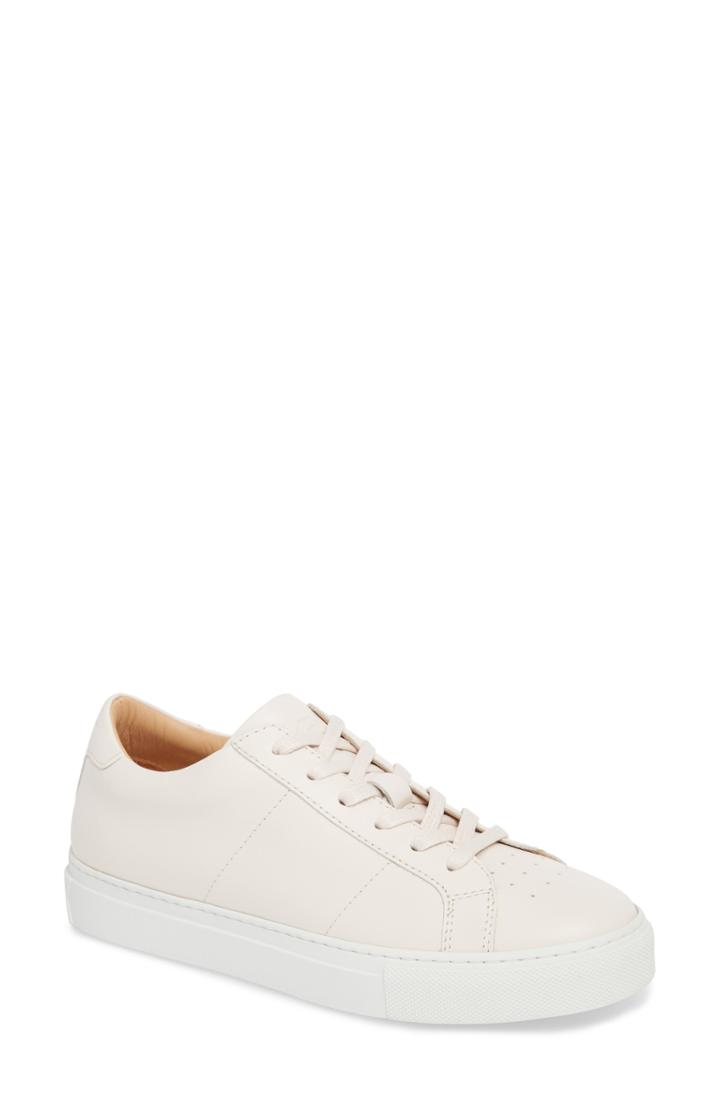Women's Greats Royale Low Top Sneaker .5 M - Beige