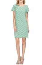 Women's Vince Camuto Clipped Scallop Stripe Shift Dress - Green