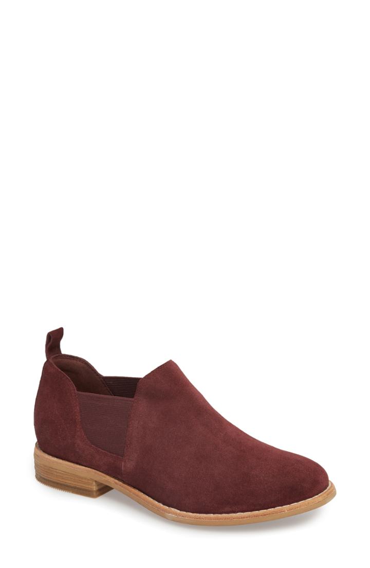 Women's Clarks Edenvale Page Bootie .5 M - Burgundy
