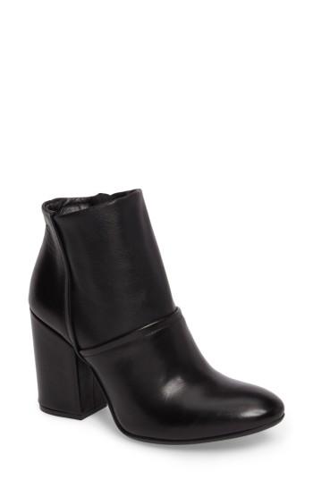 Women's Charles David Celeste Bootie .5 M - Black