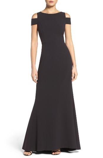 Women's Vince Camuto Cold Shoulder Gown