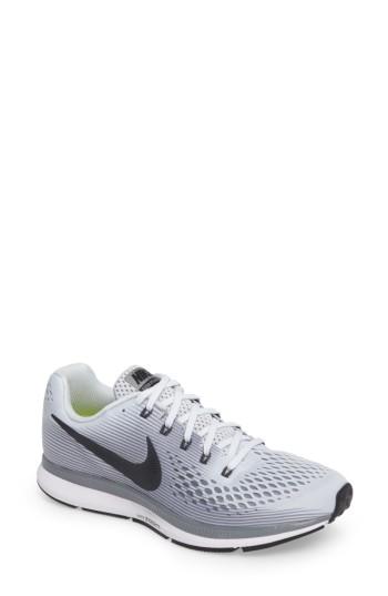 Women's Nike Air Zoom Pegasus 34 Running Shoe .5 M - Grey