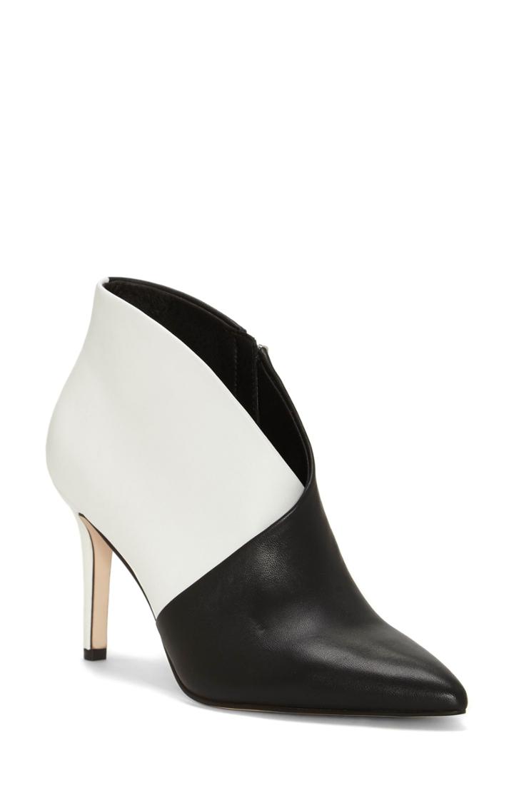 Women's Jessica Simpson Layra Bootie M - Black