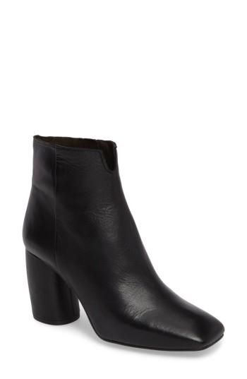Women's Topshop Hobbs Banana Heel Bootie .5us / 36eu - Black
