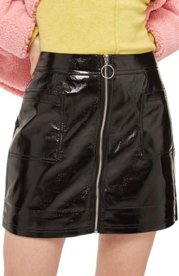 Women's Topshop Zip Through Cracked Vinyl Miniskirt Us (fits Like 0) - Black