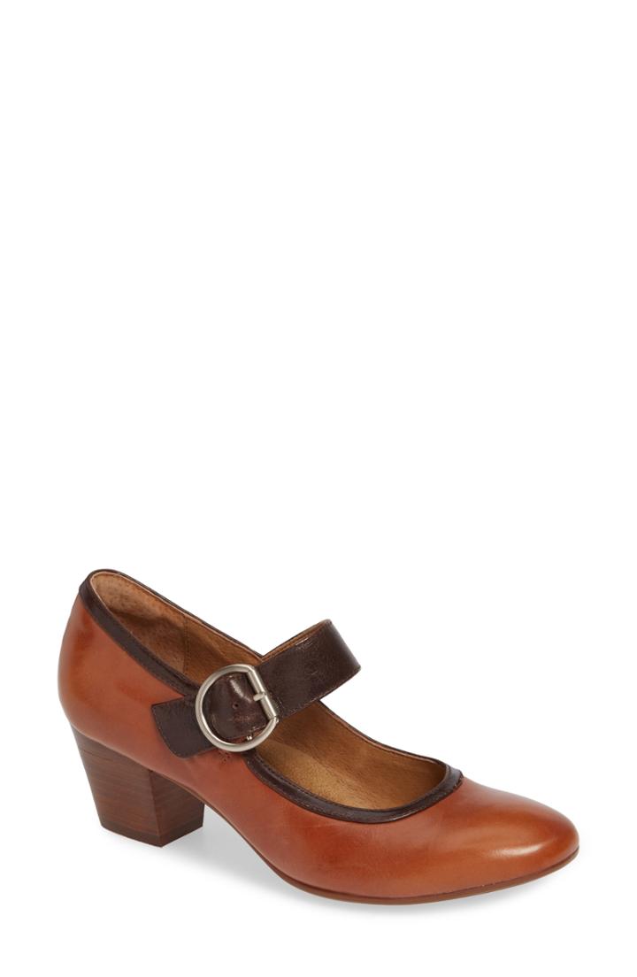 Women's Sofft Lorna Pump .5 M - Brown