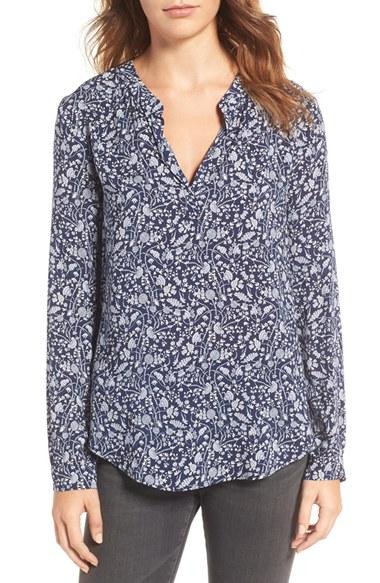 Women's Velvet By Graham & Spencer Print Blouse
