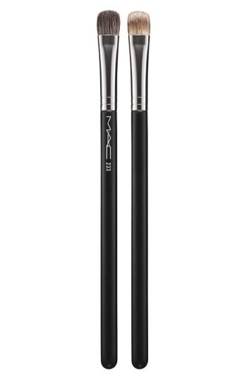 Mac 233 Split Fibre Eyeshadow Brush, Size - No Color