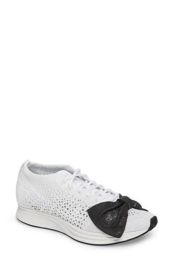 Women's Comme Des Garcons X Nike Bow Flyknit Racer Sneaker .5 M - White
