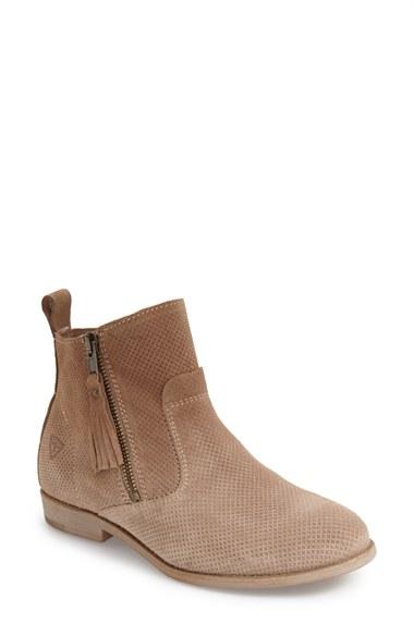 Women's Tamaris Cigarra Perforated Bootie Eu - Beige