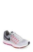 Women's Nike Zoom Pegasus 33 Sneaker .5 M - Grey