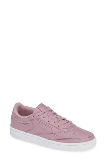 Women's Reebok Club C 85 Sneaker M - Beige