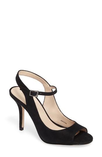Women's Pelle Moda Kinsey Sandal .5 M - Black