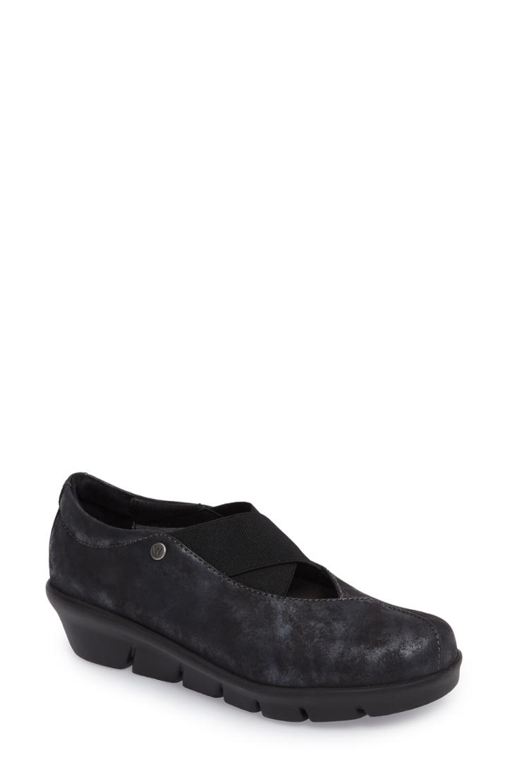 Women's Wolky Cursa Slip-on Sneaker .5-10us / 41eu - Black