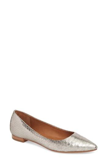 Women's Frye Sienna Pointy Toe Ballet Flat .5 M - Metallic