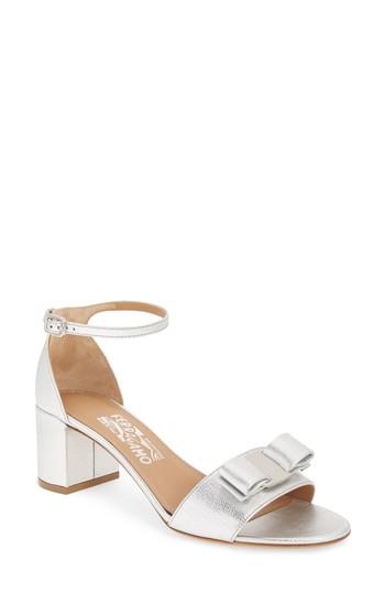 Women's Salvatore Ferragamo Gavina Sandal .5 B - Metallic