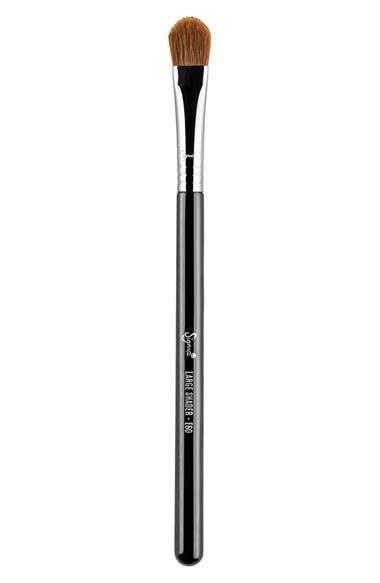 Sigma Beauty E60 Large Shader Brush