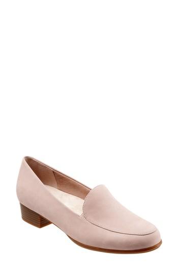 Women's Trotters Monarch Loafer N - Pink