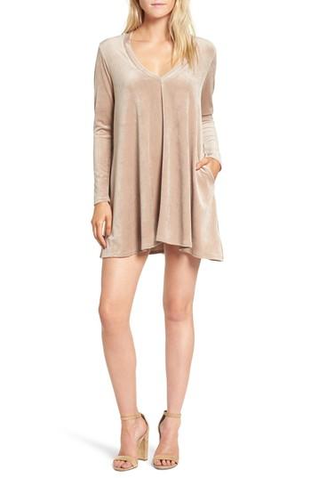 Women's Delacy Hannah Velvet Shift Dress - Beige