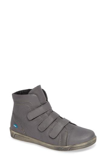 Women's Cloud Cap Toe High Top Sneaker .5-6us / 36eu - Grey