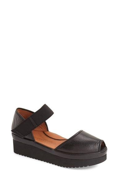 Women's L'amour Des Pieds 'amadour' Platform Sandal M - Black