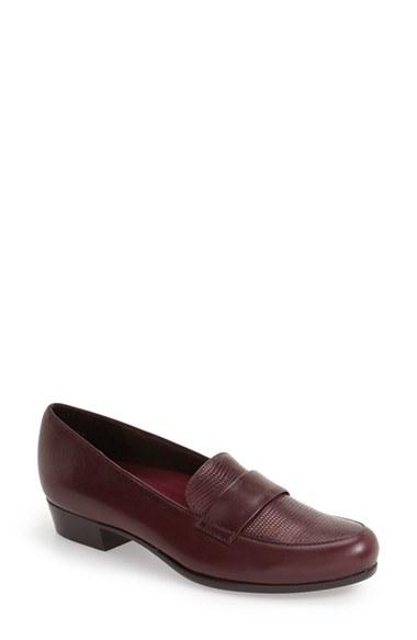 Women's Munro 'kiera' Loafer M - Burgundy