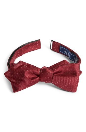Men's The Tie Bar Flicker Self Bow Tie, Size - Burgundy