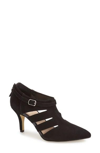 Women's Bella Vita 'dylan' Cutout Pointy Toe Bootie Ww - Black