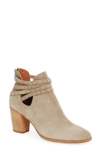 Women's Frye Naomi Bootie M - Brown