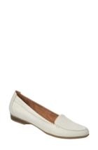 Women's Naturalizer 'saban' Leather Loafer .5 M - White