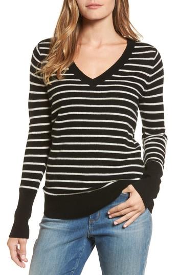 Petite Women's Halogen V-neck Cashmere Sweater P - Black