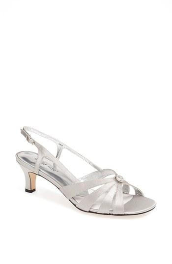 Women's David Tate 'rosette' Sandal .5 M - Metallic