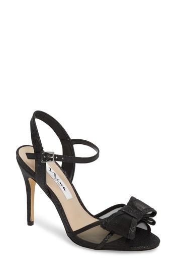 Women's Nina Charm Bow Sandal .5 M - Black