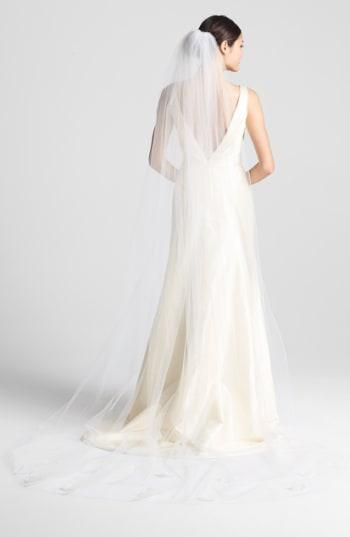Wedding Belles New York 'orchid' Cathedral Veil, Size - Ivory
