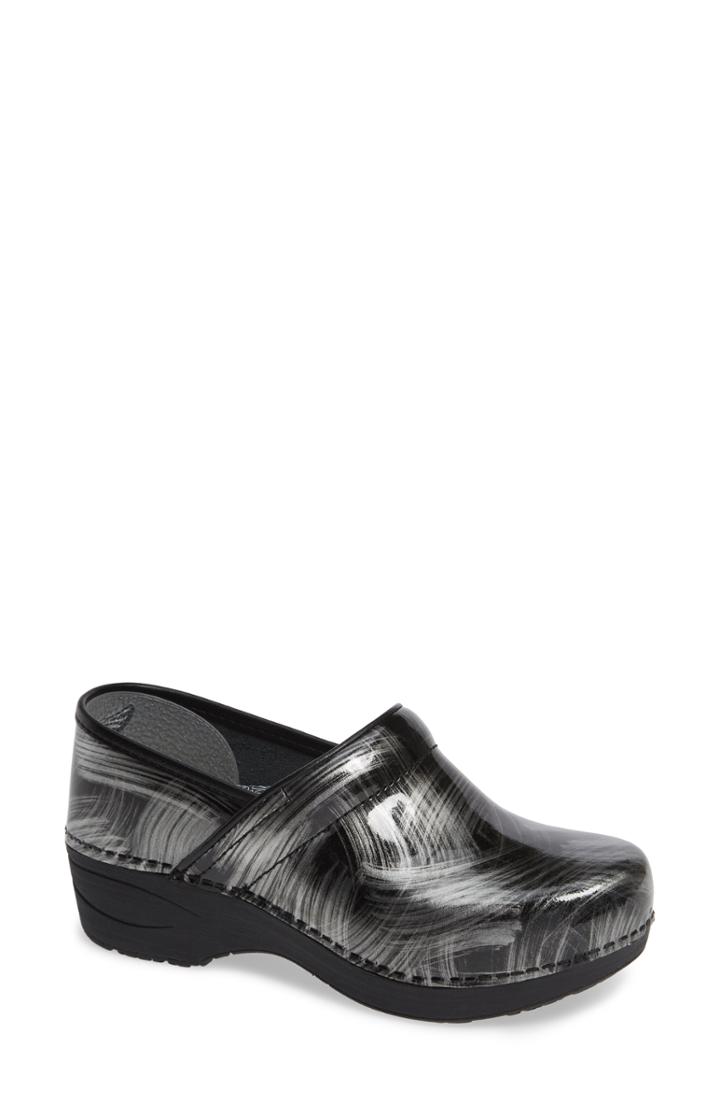 Women's Dansko Pro Xp 2.0 Clog .5-11us / 41eu M - Black