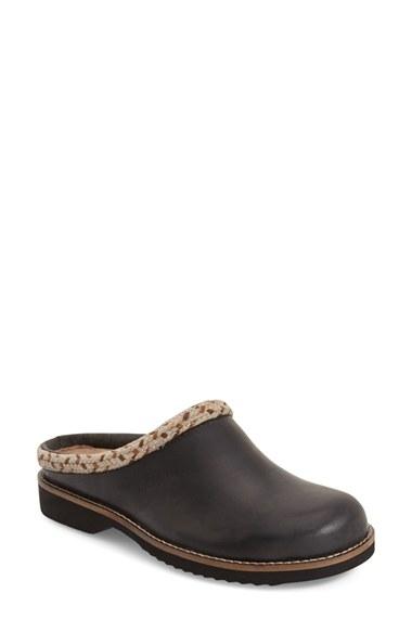 Women's Simple 'hallie' Clog M - Black