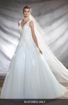 Women's Pronovias Olegaria Ballgown, Size - Ivory