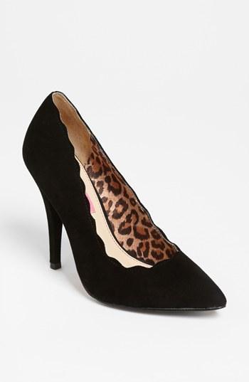 Betsey Johnson 'aavery' Pump Black Suede