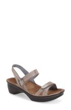 Women's Naot 'brussels' Sandal Us / 37eu - Metallic