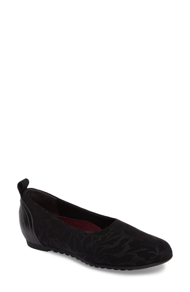 Women's Munro Iriana Flat .5 W - Black