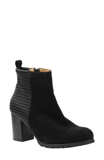 Women's L'amour Des Pieds Webberley Bootie M - Black