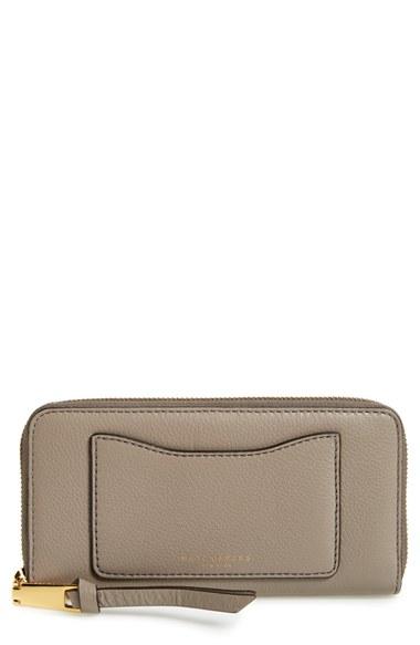 Women's Marc Jacobs 'recruit Vertical' Leather Wallet - Grey