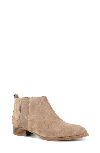Women's Nine West Nolynn Chelsea Bootie M - Brown