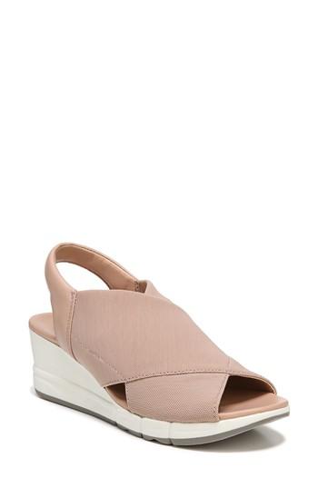 Women's Naturalizer Isabella Wedge Sandal N - Pink