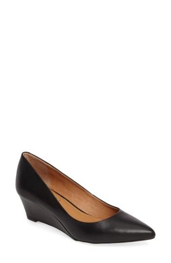 Women's Corso Como Nelly Pointy Toe Wedge Pump .5 M - Black