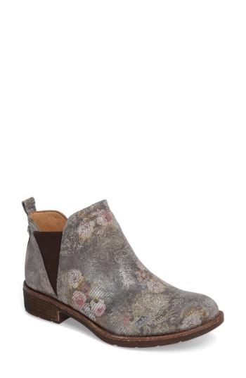Women's Sofft Bergamo Water Resistant Bootie .5 M - Grey