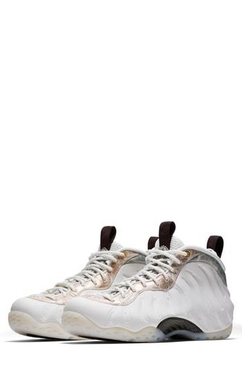 Women's Nike Air Foamposite One Sneaker M - White